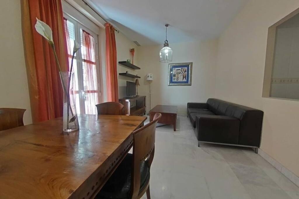 Sientete Como En Casa Севиля Екстериор снимка