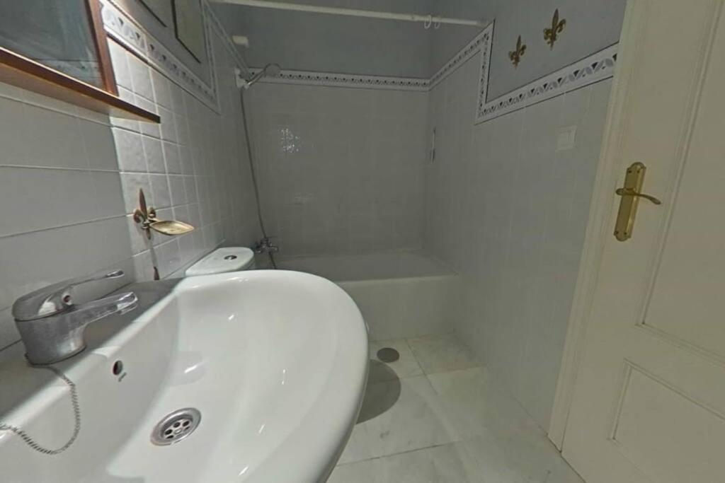 Sientete Como En Casa Севиля Екстериор снимка